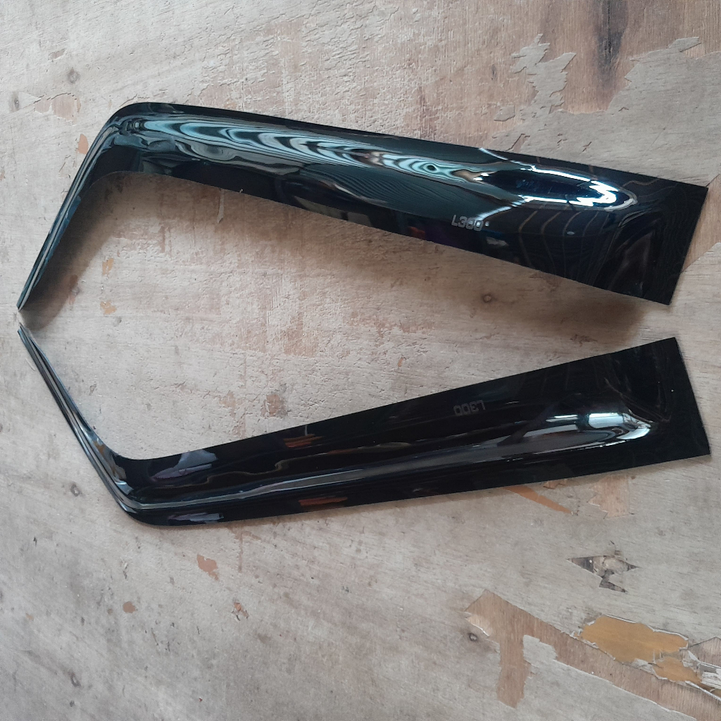 MITSUBISHI COLT L300 รถน้ํา