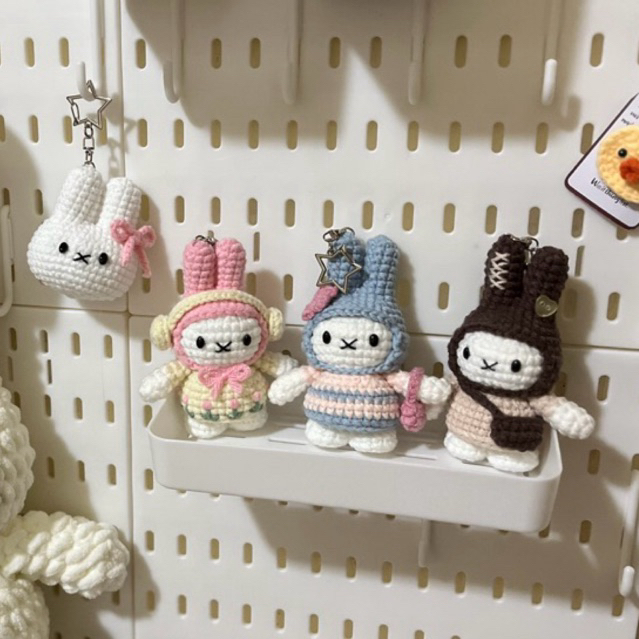 CROCHET KEYCHAIN MIFFY