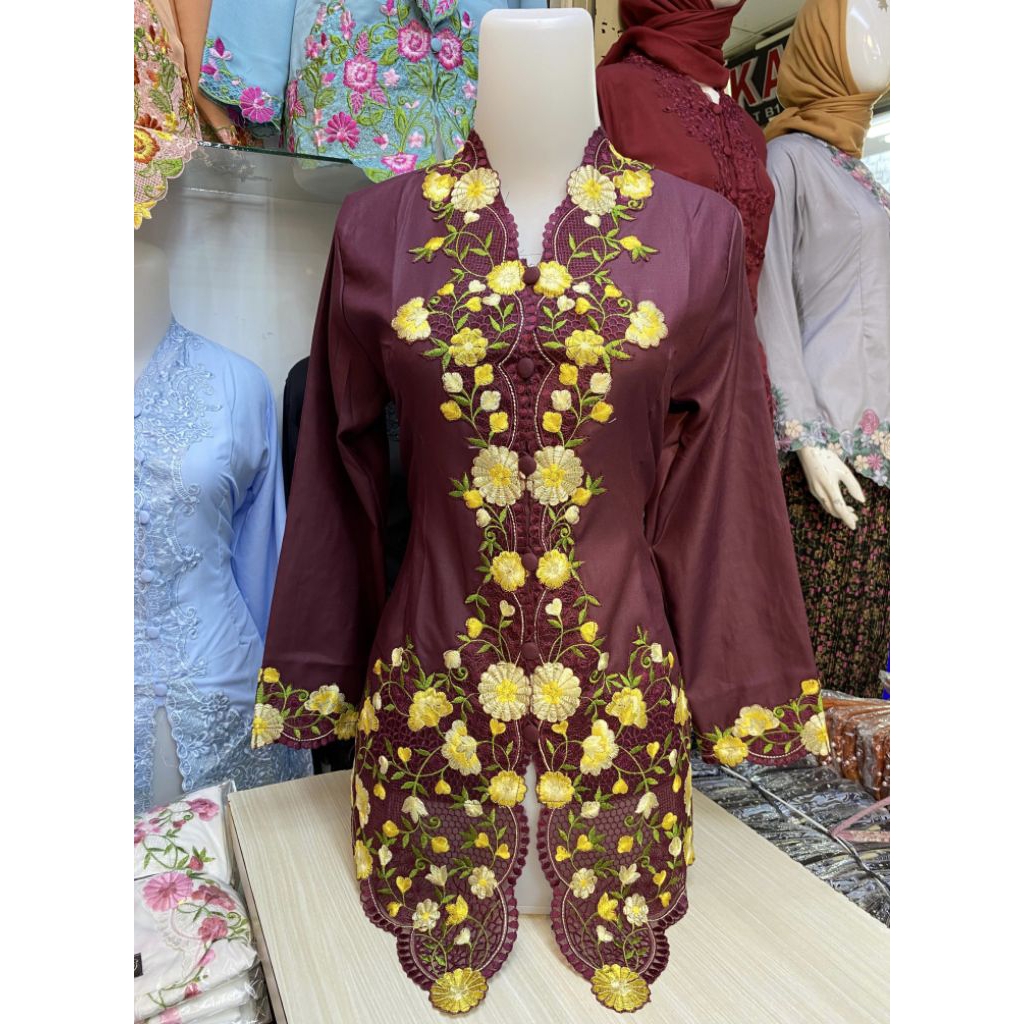 ผู้ใหญ่ Encim Kebaya // Encim Top // ปัก Encim Kebaya