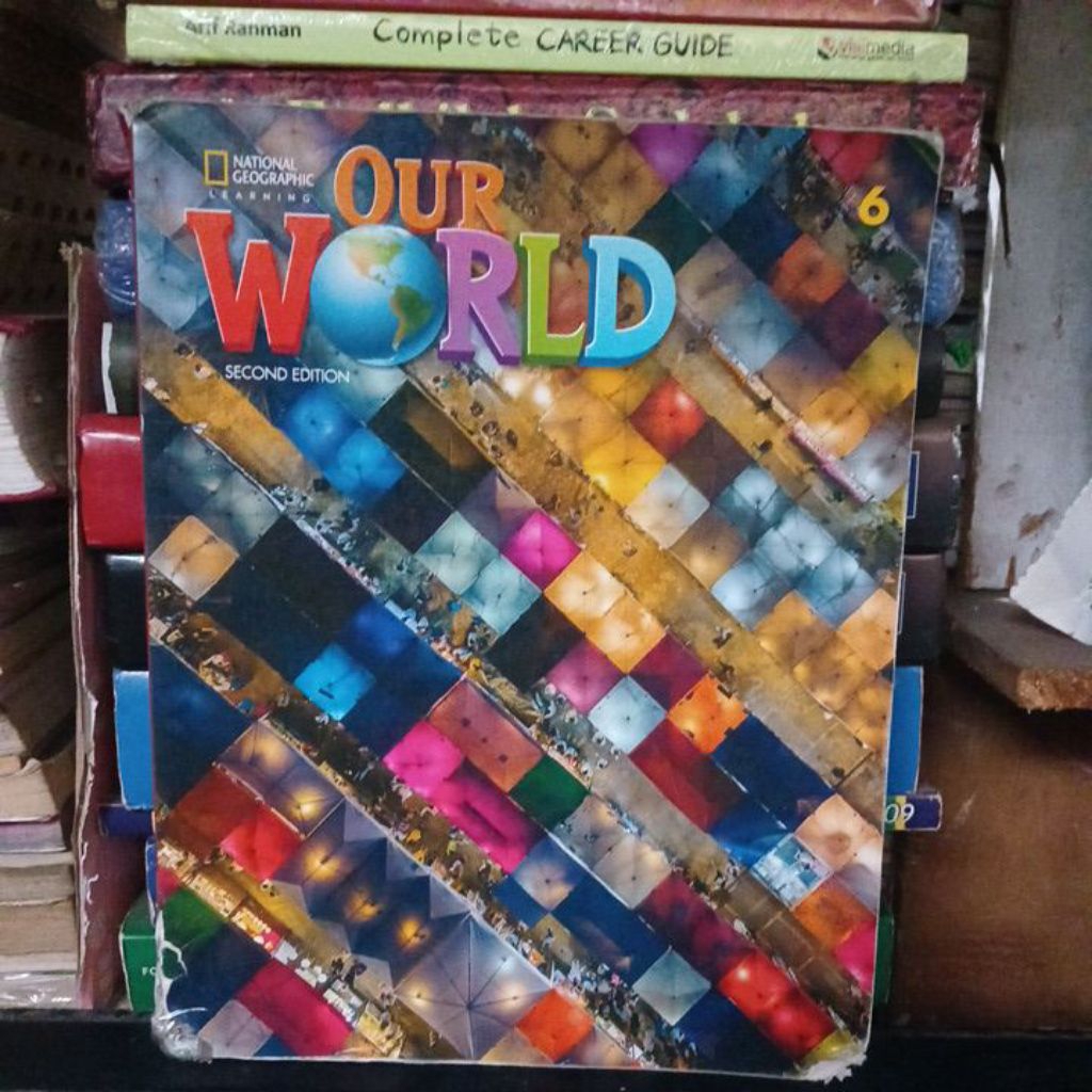 หนังสือที่ใช้แล้วต้นฉบับ OUR WORLD 6