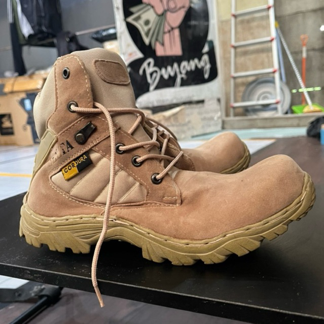 รองเท้าบูท DELTA FORCE TACTICAL