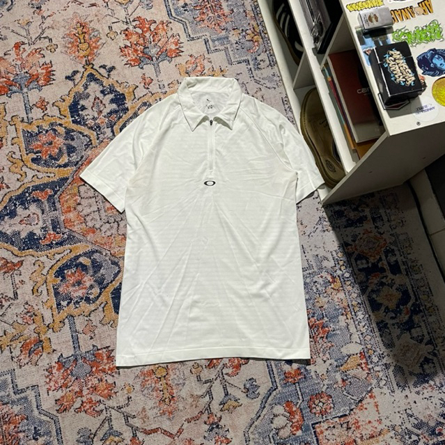 เสื้อเจอร์ซีย์ครึ่งซิปโลโก้ Oakley Center