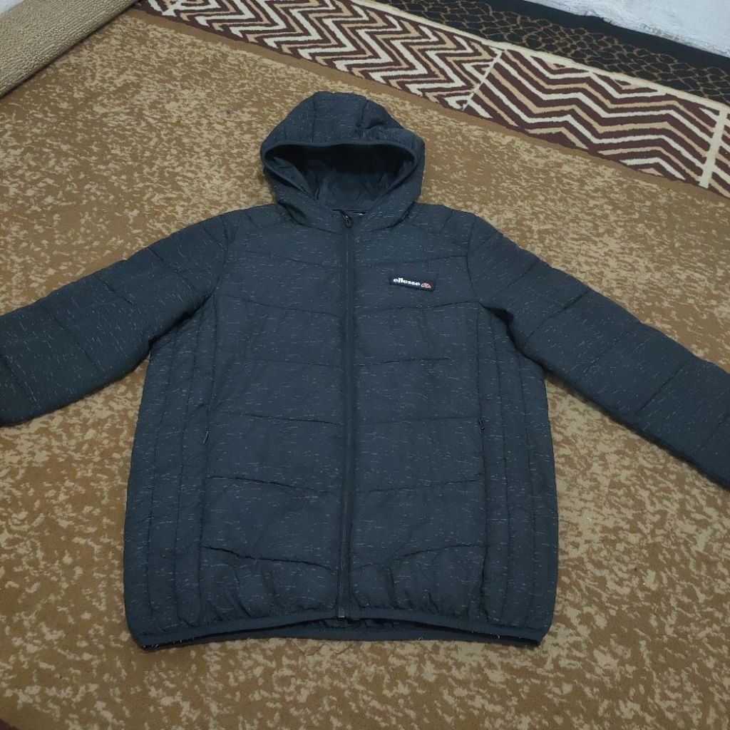 เสื้อแจ็คเก็ต ELLESSE