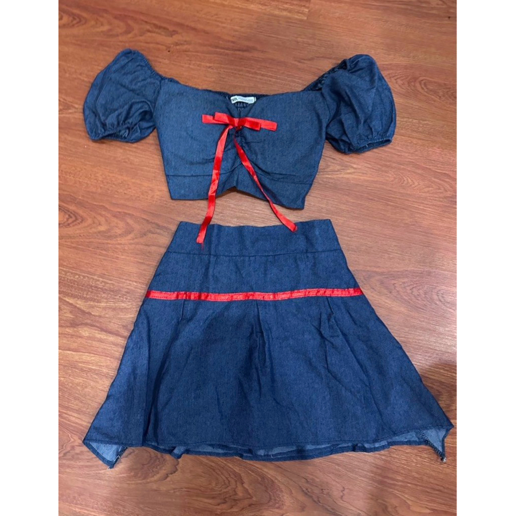 One Set Dark Blue Denim / Coquette Set / ชุดเสื้อท่อนบนและกระโปรงสําหรับผู้หญิง