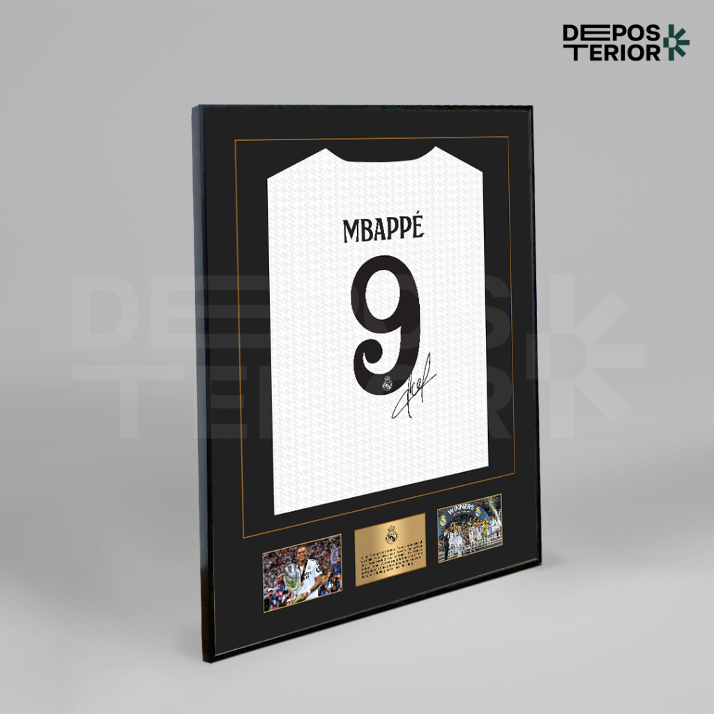 Kylian Mbapppé Jersey Poster Frame | โปสเตอร์ Kylian Mbapppé