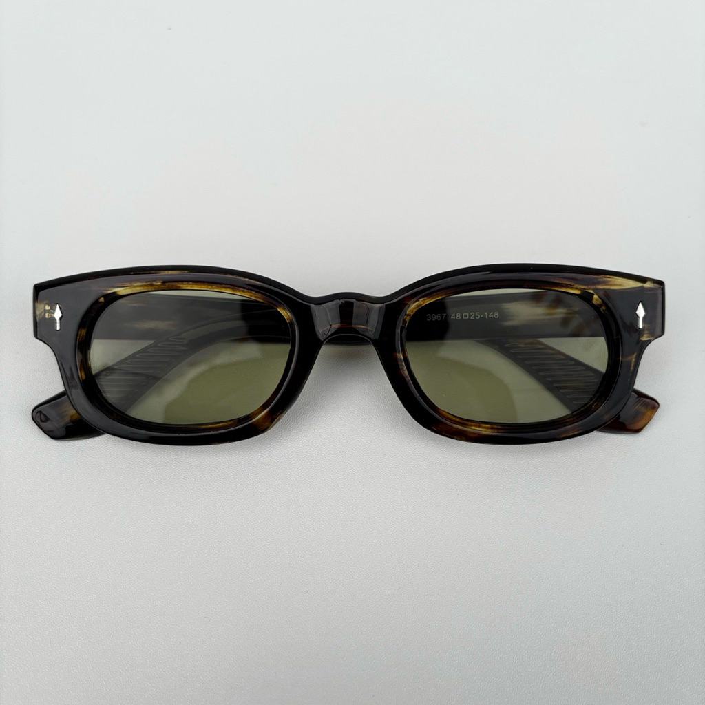 Bradley Tortoise Tint แว่นตาสีเขียว