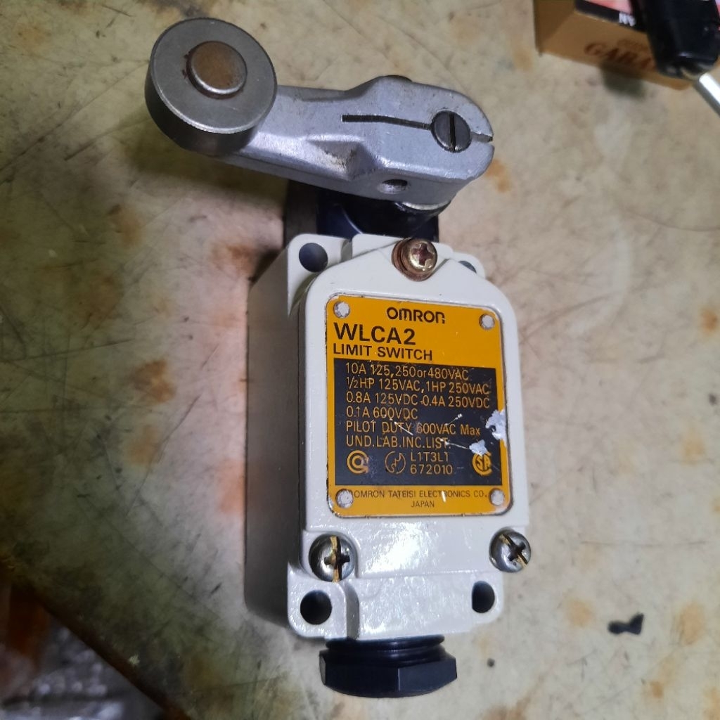 สวิตช์ Omron wlca2 มือสองเดิม OMRON WLCA2