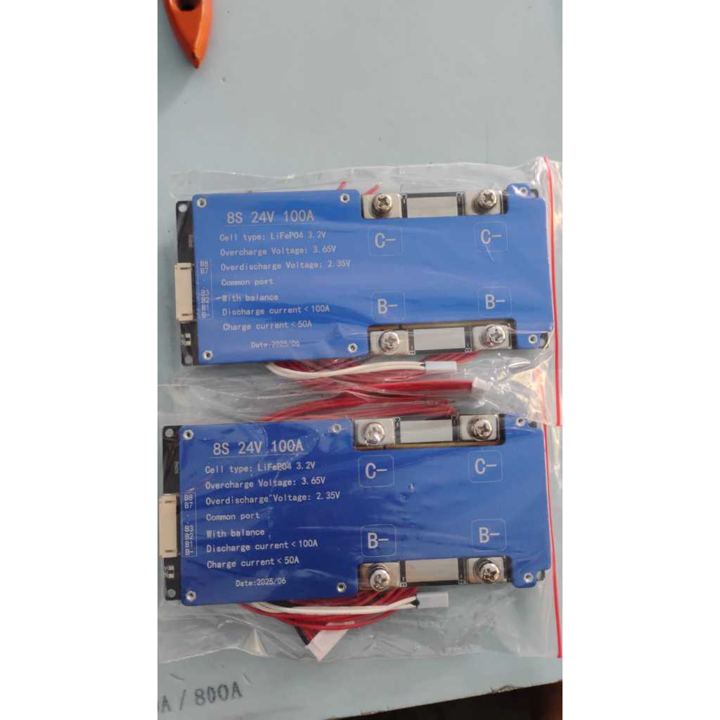 Bms Lifepo4 8s 24v 100A สีฟ้า