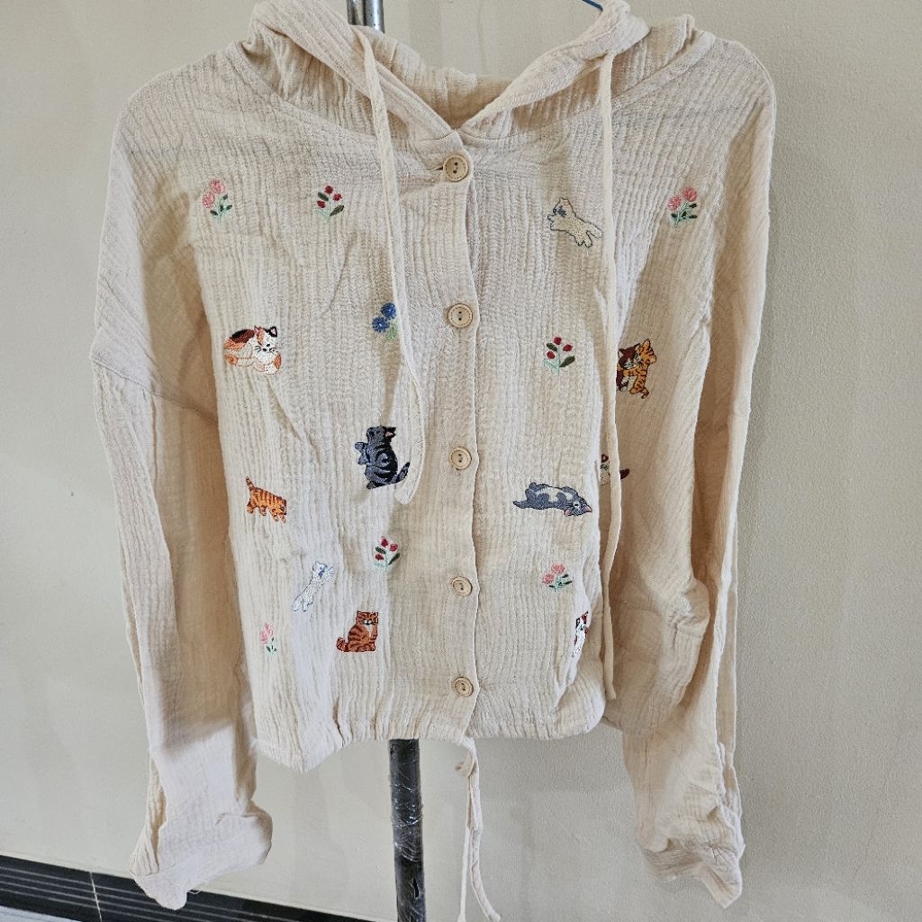 Patima Bangkok-Cream เสื้อฮู้ดผู้หญิง Top