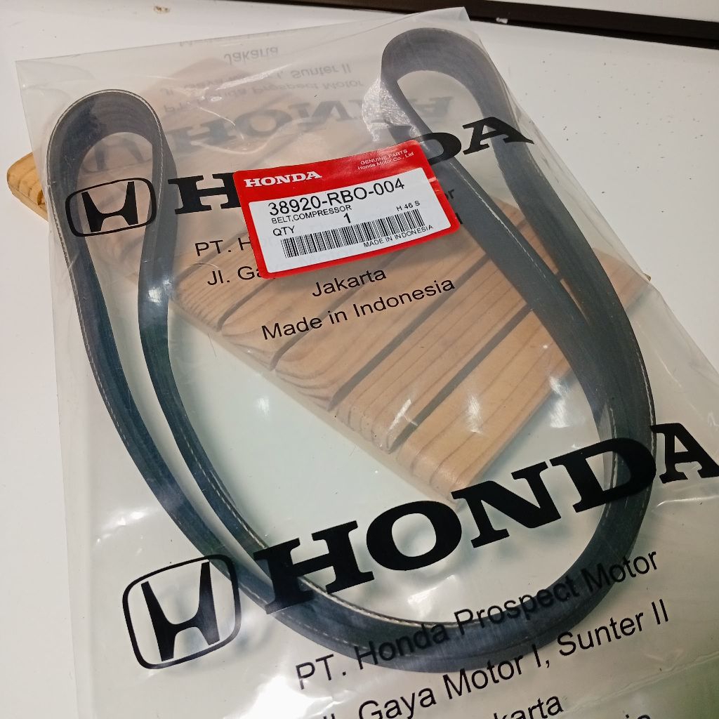 Vanbelt/พัดลมเข็มขัดพัดลม Honda Jazz Rs Ge8 Freed New City 38920-RB0-004. 5PK1137