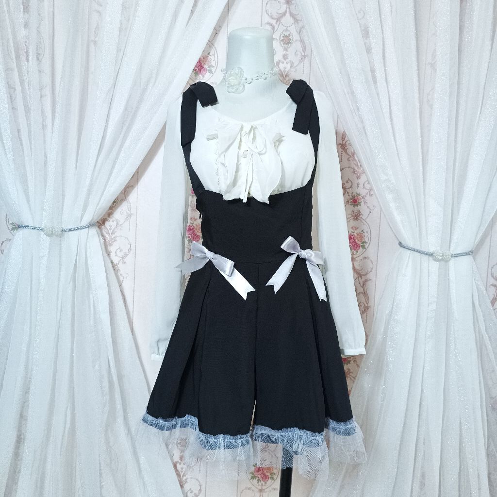 Coquette Lolita Blouse Ruffle White PREMIUM – Elegant Vintage Feminine | LA BALA ต้นฉบับ