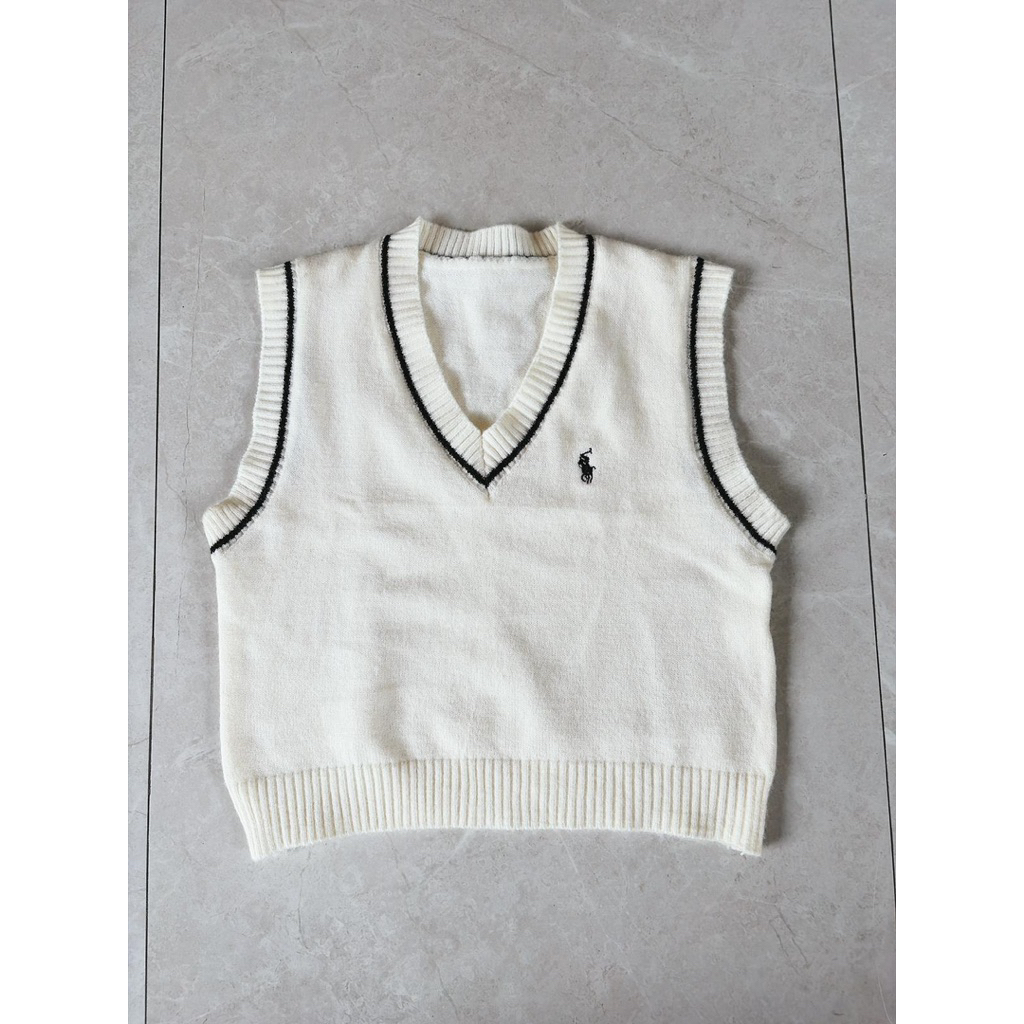 L365 - เสื้อกั๊กสีครีม RP