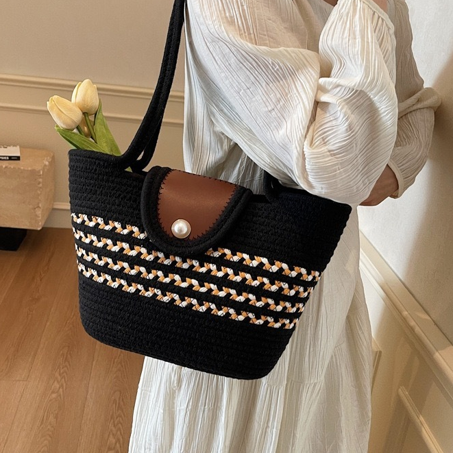 GT 166 กระเป๋าสะพายไหล่ผู้หญิง Retro Tote Bag