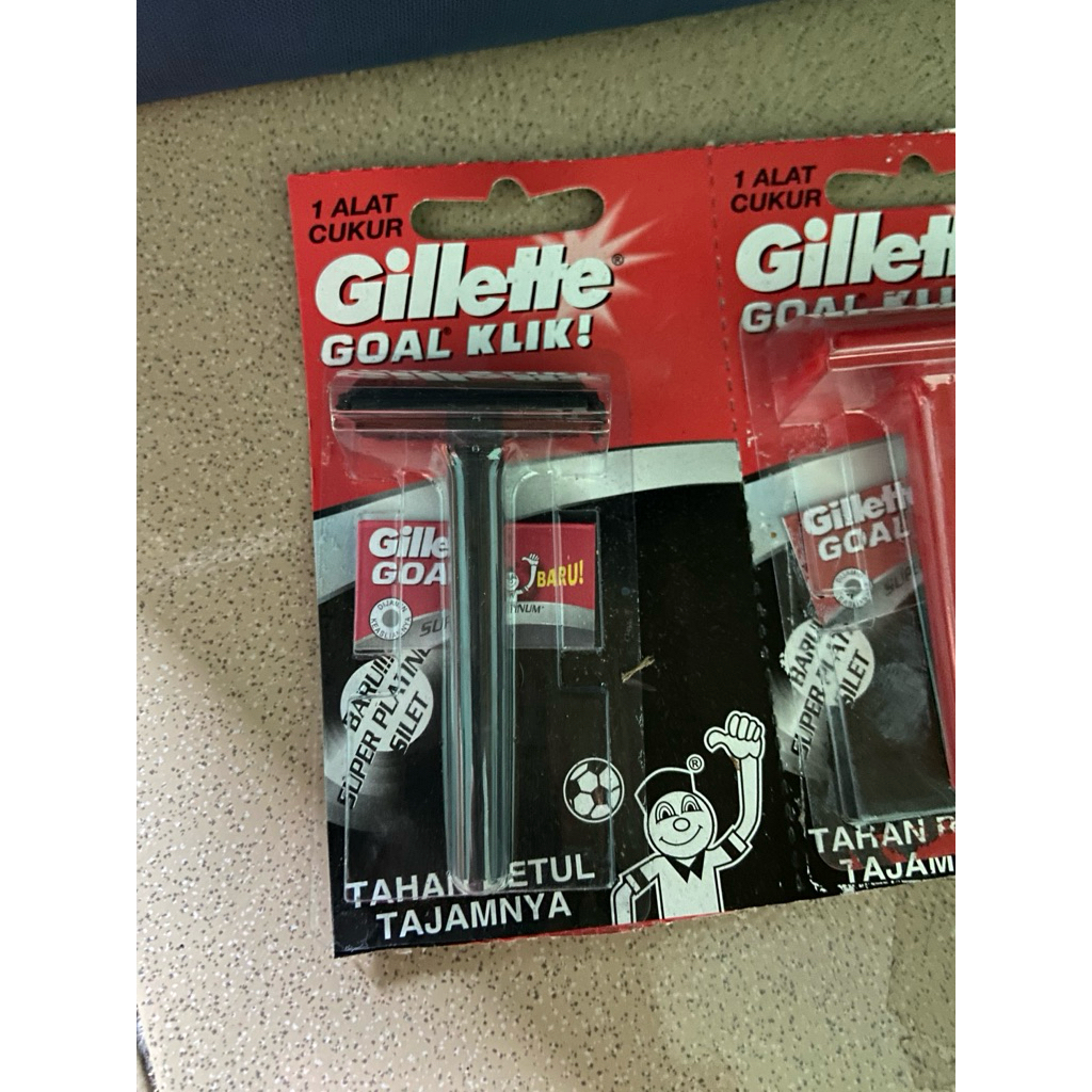 ไม้แขวนเสื้อ Goal คลิก 1 อัน มี 6