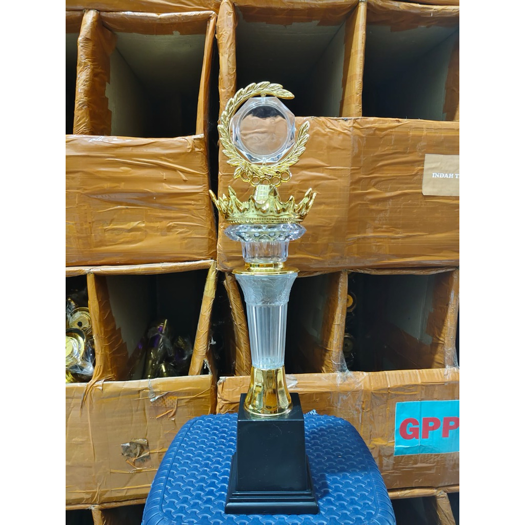 Crown Crystal Unit Cup 2nd Place