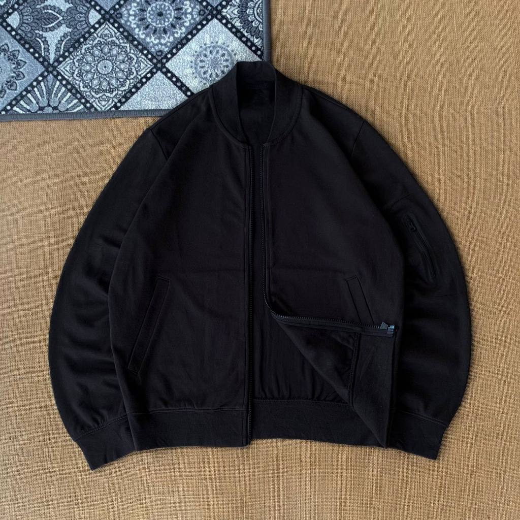 เสื้อแจ็คเก็ต Gu ไซส์ S ของแท้ 100% 080126Nn