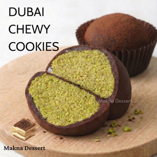 Makna Dessert Dubai Chewy Cookies Rasa Pistachio Cokelat