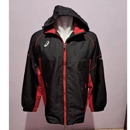 เสื้อแจ็คเก็ต Asics*