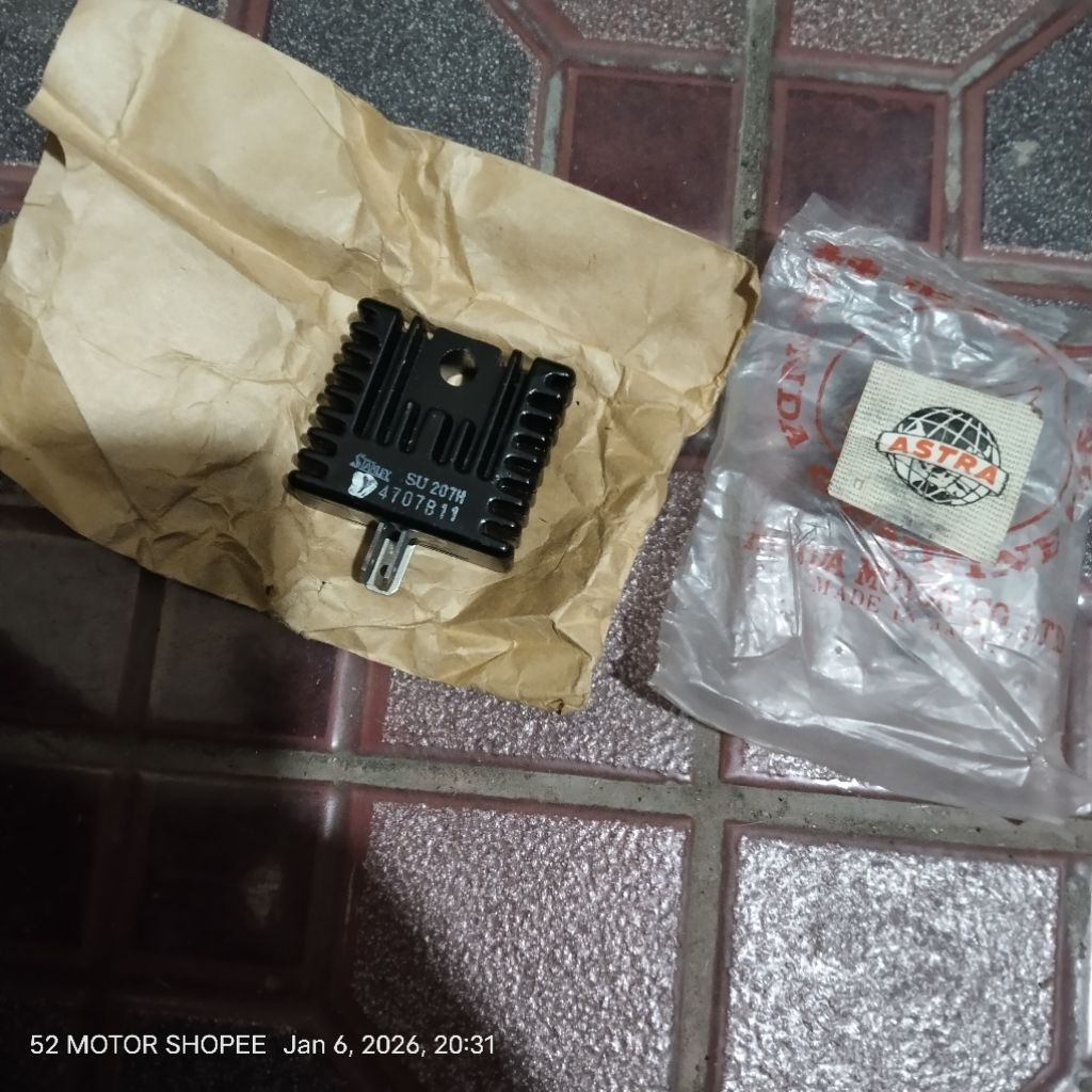 Honda win / C700 เพลาเดี่ยว 6V original HM JAPAN IMPORT