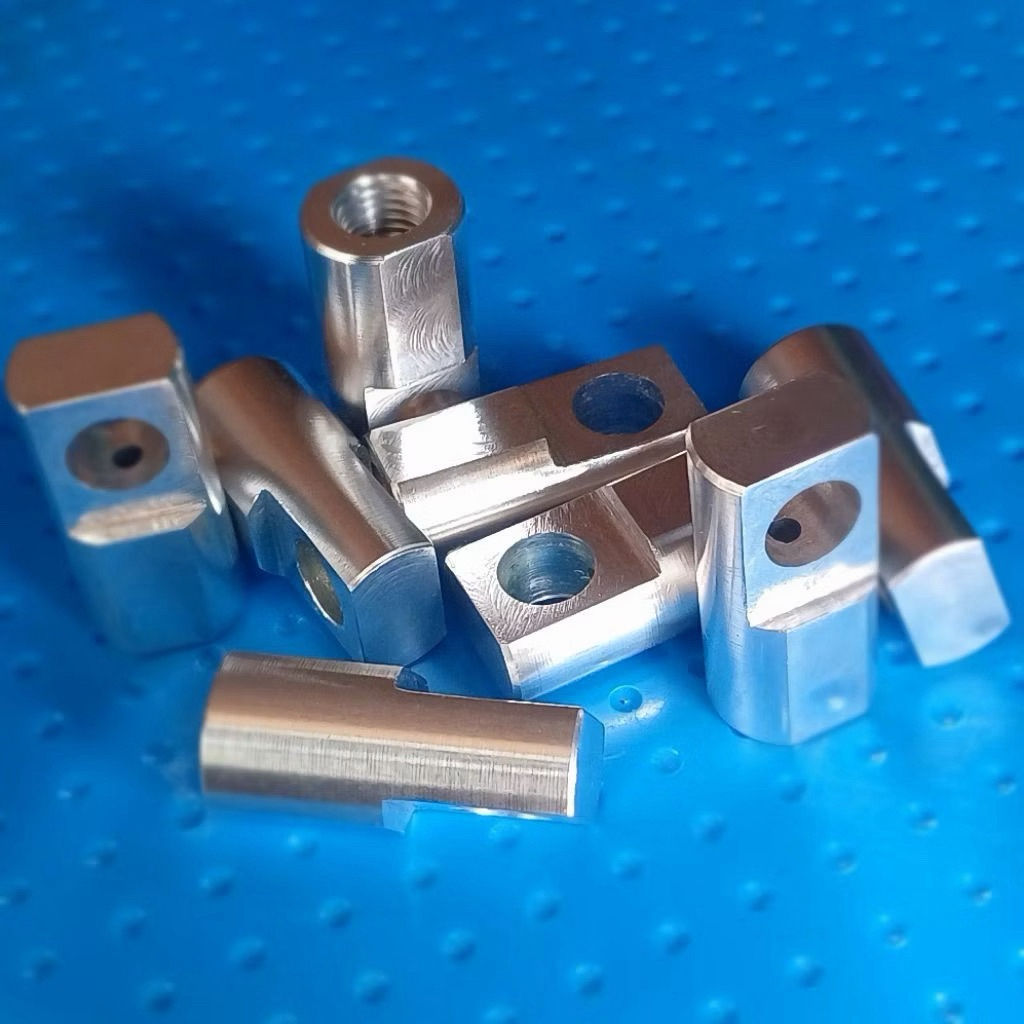 BRAKE HOSE ADAPTER / UNIVERSAL BRAKE MASTER CONNECTOR สําหรับทุกสภาพผิว - ต้นฉบับ