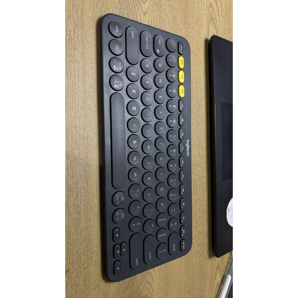 คีย์บอร์ดหลายอุปกรณ์ Logitech K380 Bluetooth