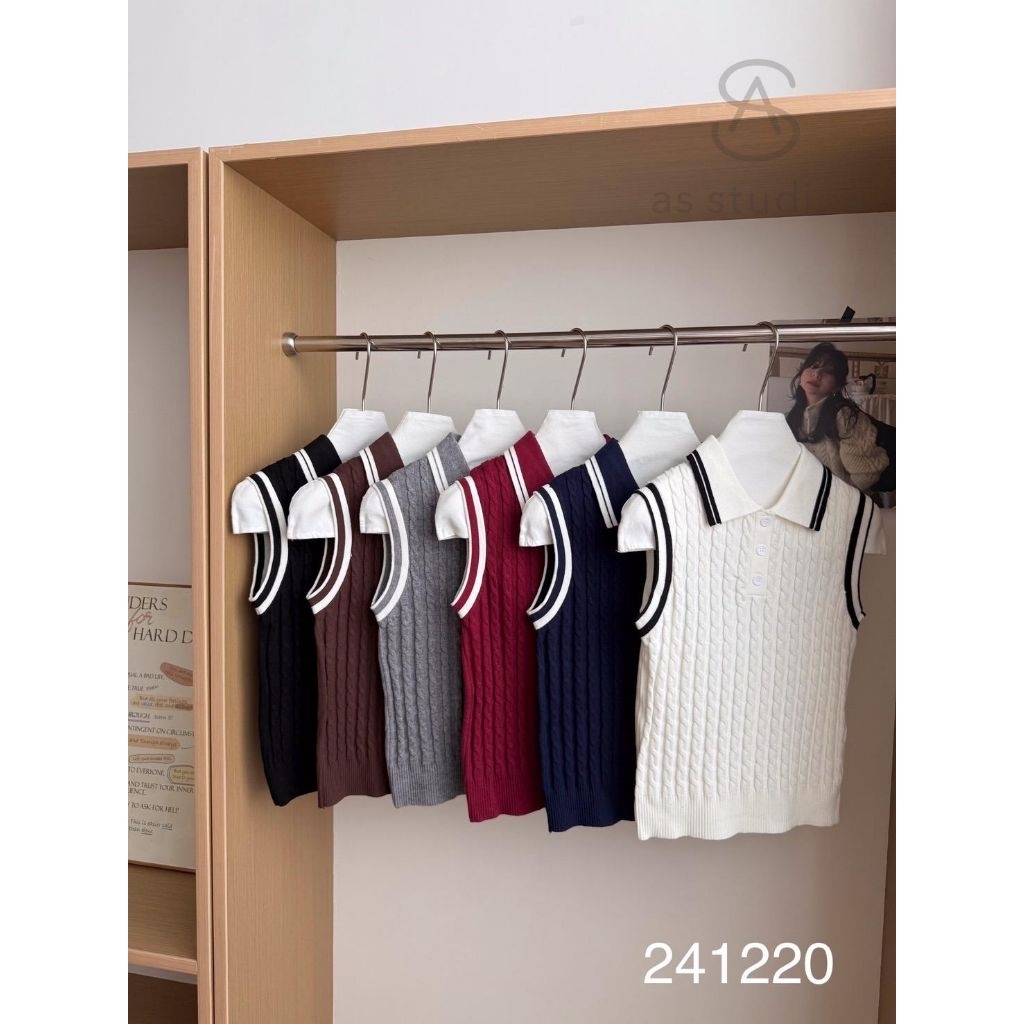 [LC] ONE-K 241220 เสื้อไหมพรมแขนกุด