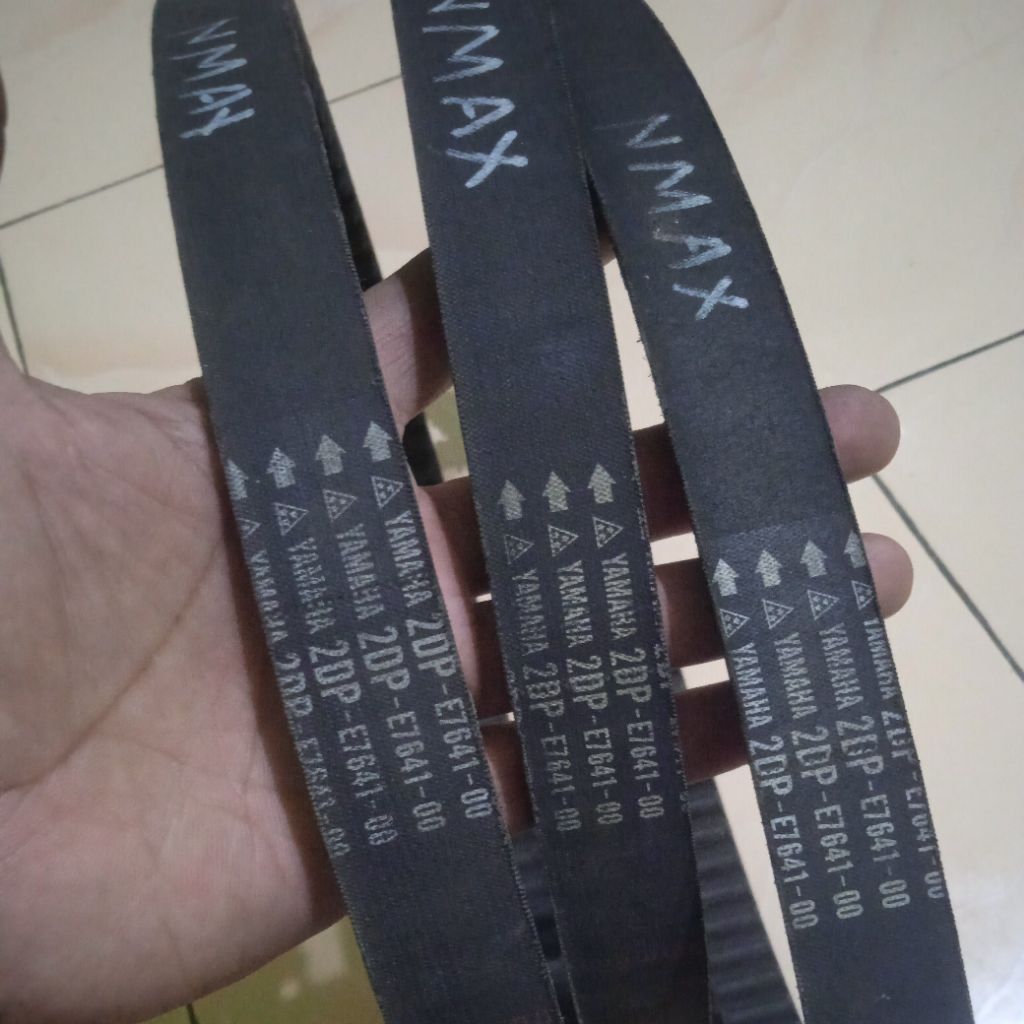 Yamaha 2DP-E7641-00 vanbelt สําหรับ NMAX เก่า/ใหม่ มือสอง