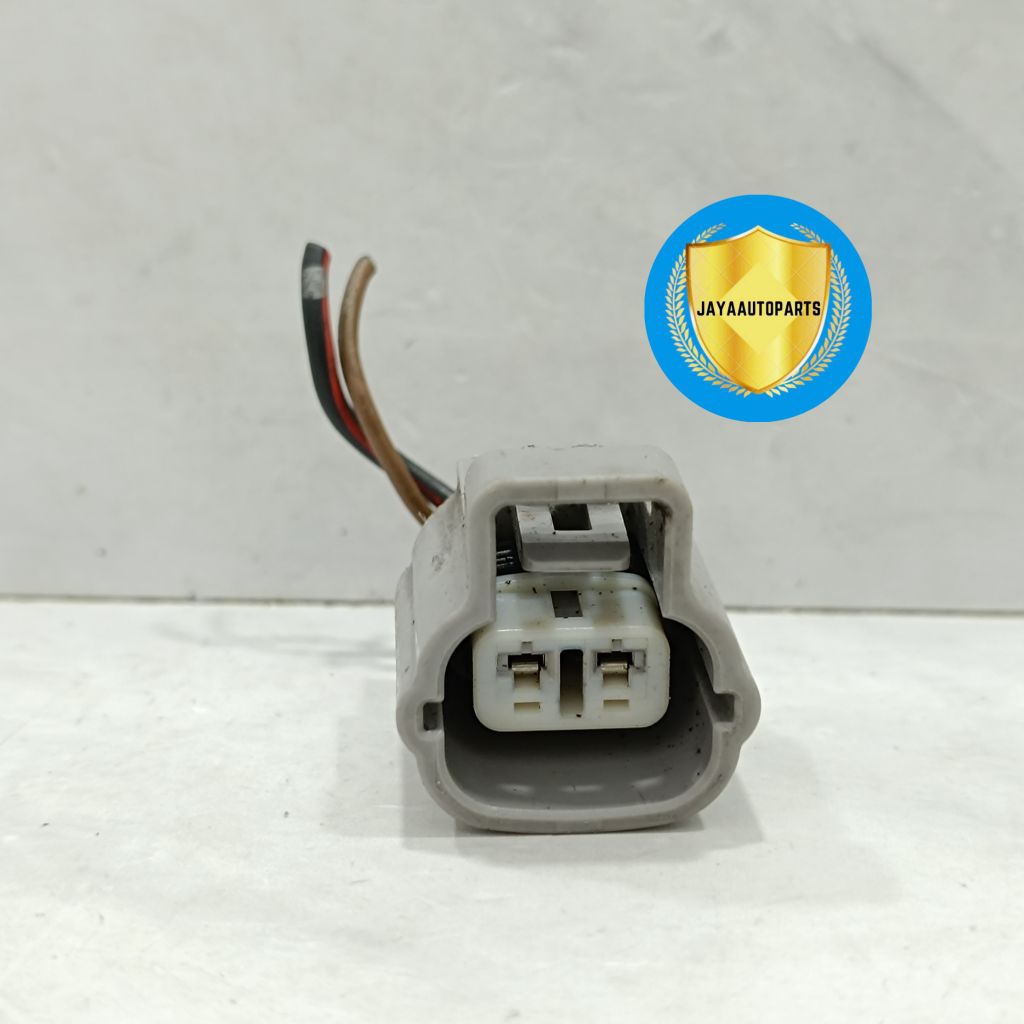 2 Pin Land Cruiser Lexus Condenser Socket - 1537