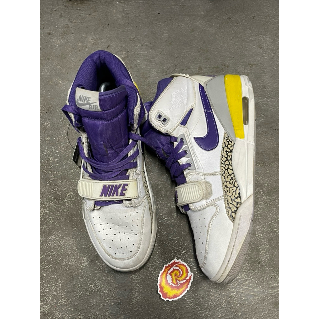 รองเท้าทัพพี J0RD4N มือสอง (3875)