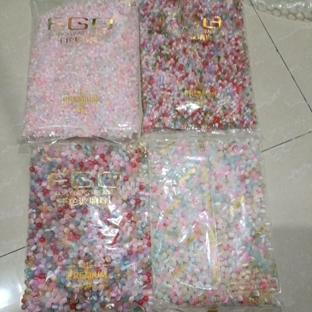 ลูกปัดแก้ว FGB cateye ขนาด 4mm และ 6mm