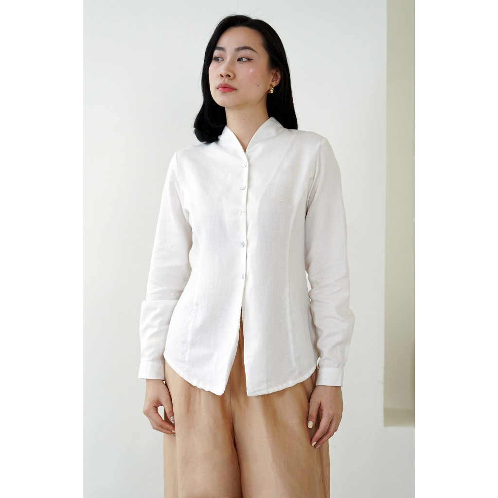 KEMEJA Kivee - เสื้อ Lara / เสื้อเชิ้ตสีขาวผู้หญิง