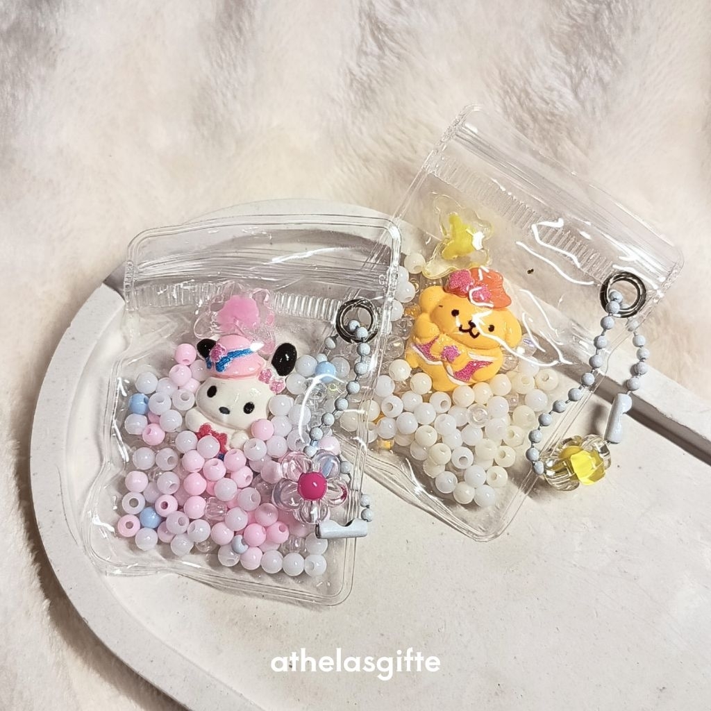 GANTUNGAN Cute Aesthetic Mini Bead Sachet Charm • Sweet Friend Sachet Charm โดย Athelas Gifté