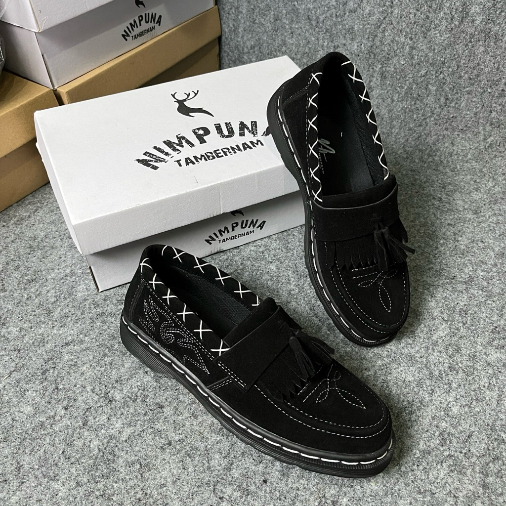 Docmart Official Penny Loafers Black Suede Motif รองเท้าผู้ชาย