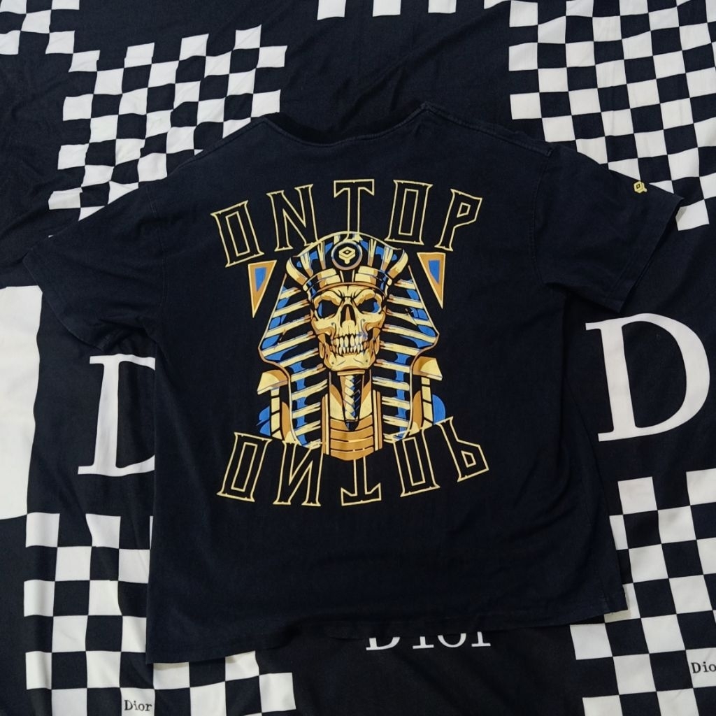 เสื้อยืด Global Ontop