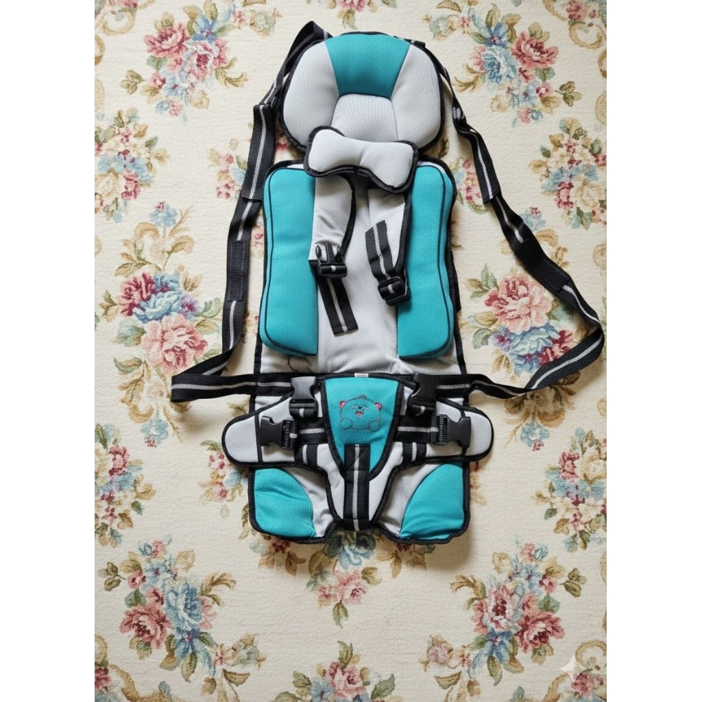 PRELOVED KIDDY SEATBELT สําหรับเด็ก