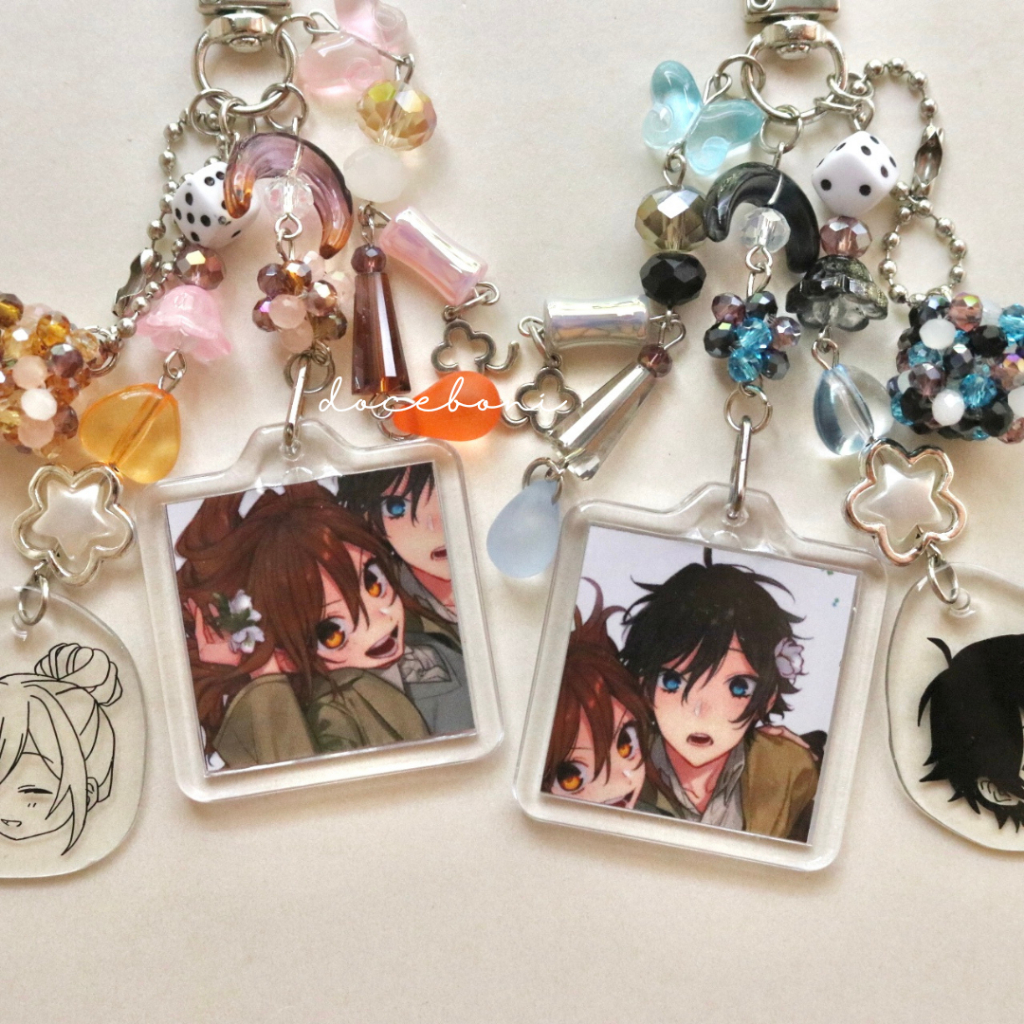 พวงกุญแจ Horimiya | พวงกุญแจจับคู่ Hori x miyamura | พวงกุญแจอนิเมะ | พวงกุญแจลูกปัด | โชโจ | โดเซบอ