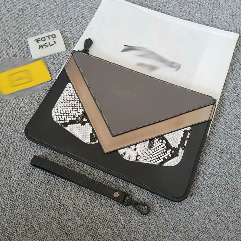 คลัทช์ผู้ชาย White snake eyes FREE BOX