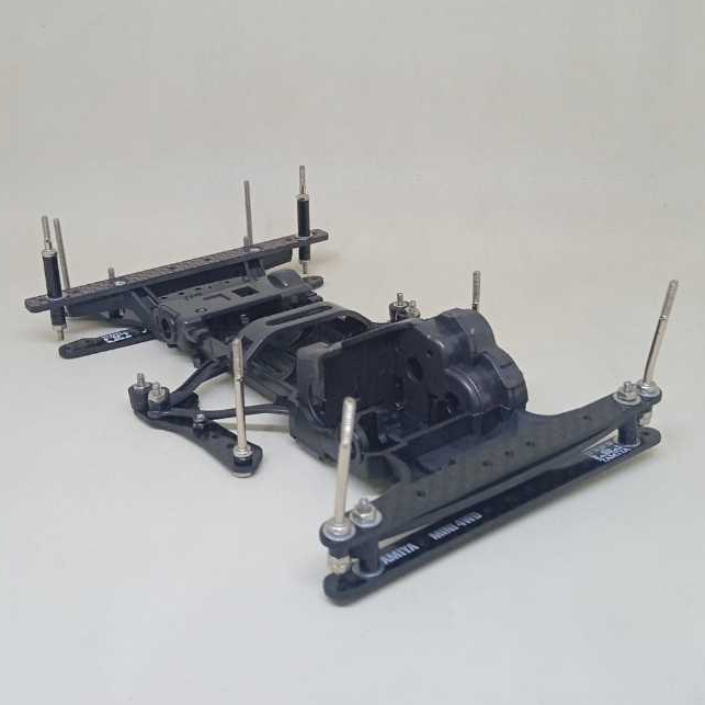 Tamiya RTR Empty Damper Class SFM ด้านหน้าด้านหลังตรงสติ๊ก