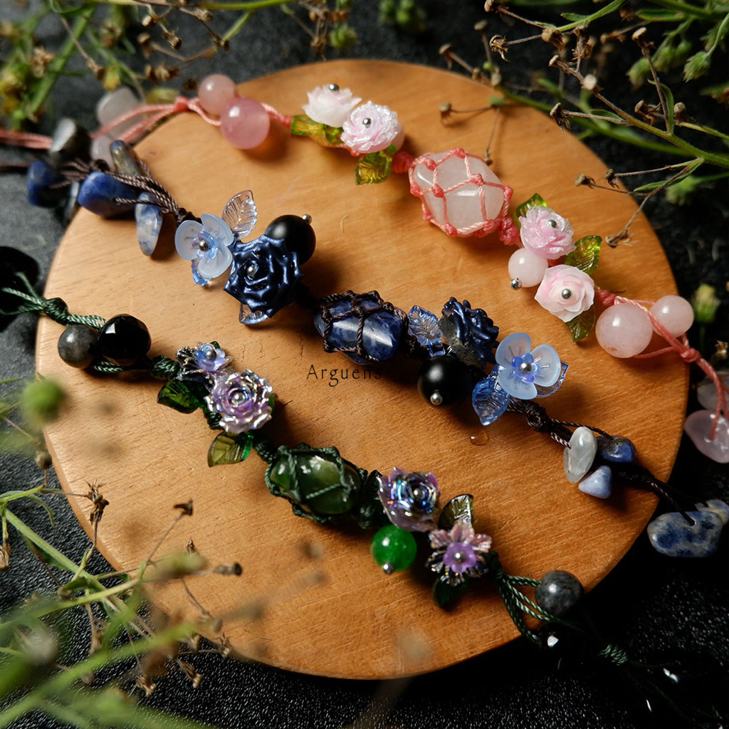 The Enchanted Garden Collection – Rosy Dawn, สร้อยข้อมือ Midnight Bloom & Forest Whisper (ทํามือด้วย