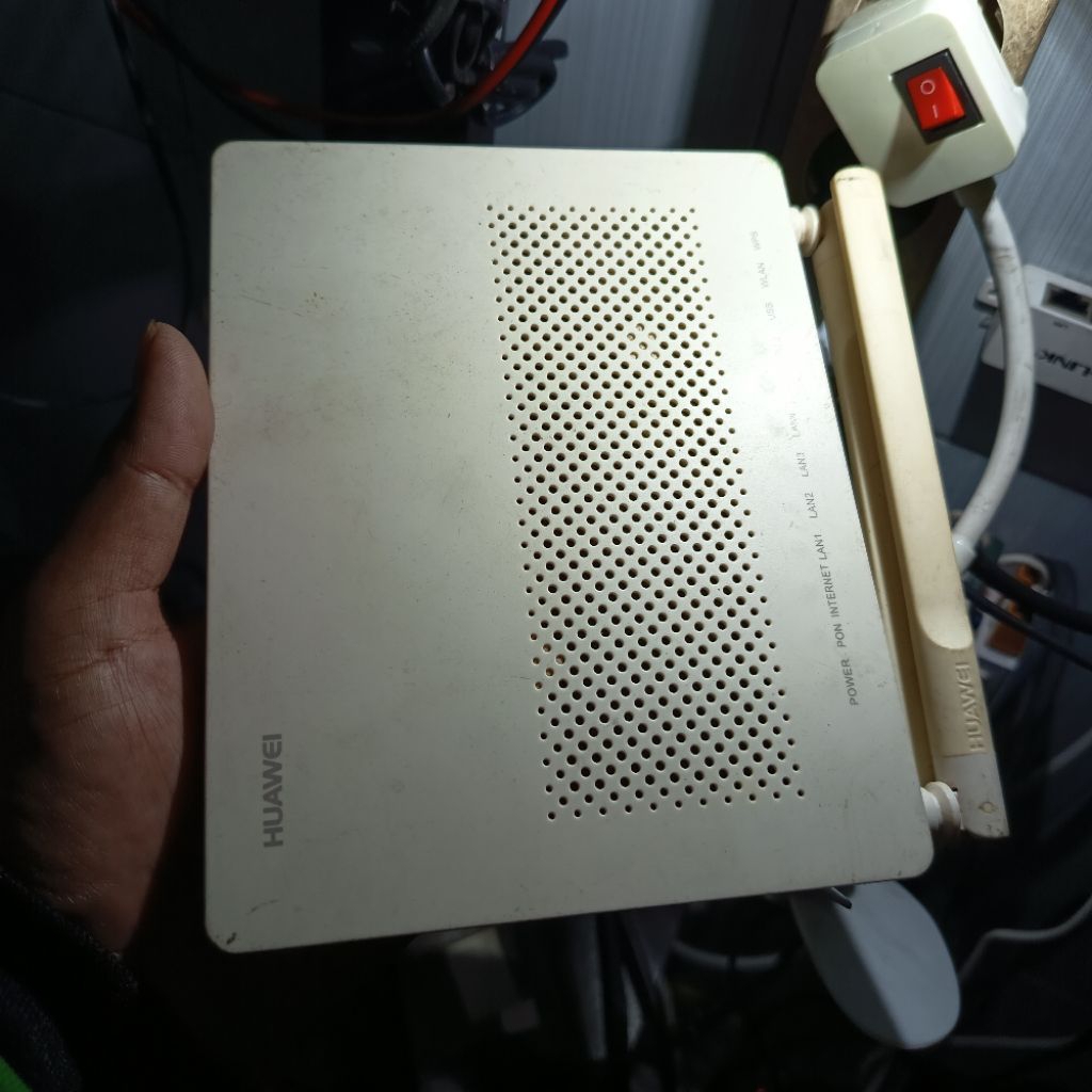 เราเตอร์ Huawei 5H HG8245H gpon สีฟ้า