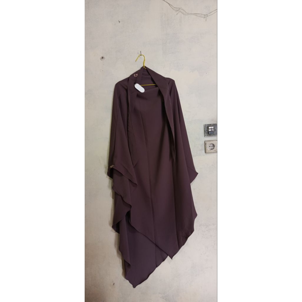 FK anti UV Nabila alfajar สี Dove แหลมจัมโบ้