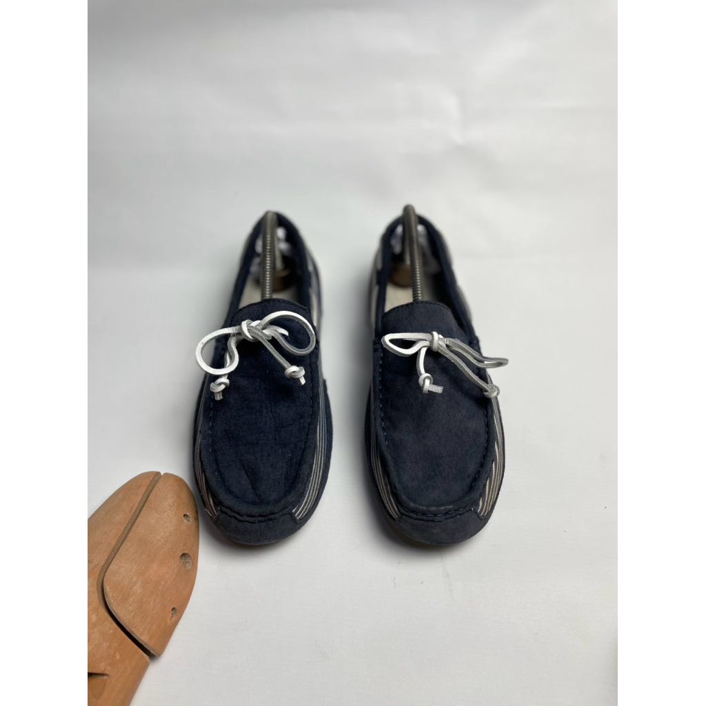 รองเท้าแตะ U gg olsen ascot