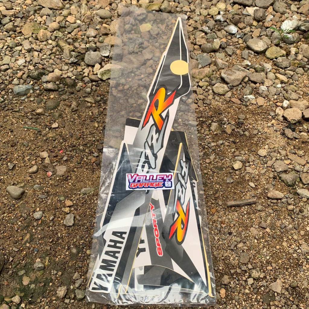 F1zr f1zr แถบสีขาวสีดํา 2000-2001