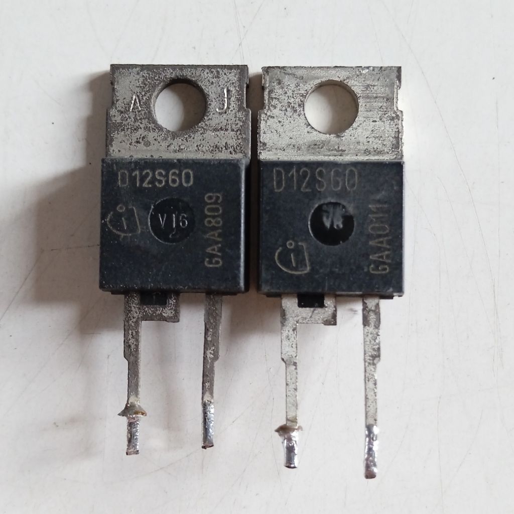 DIODE D12S60 (12A 600V) การกําจัดเดิมแล้วผ่านราคาทดสอบปกติ 1 ชิ้น