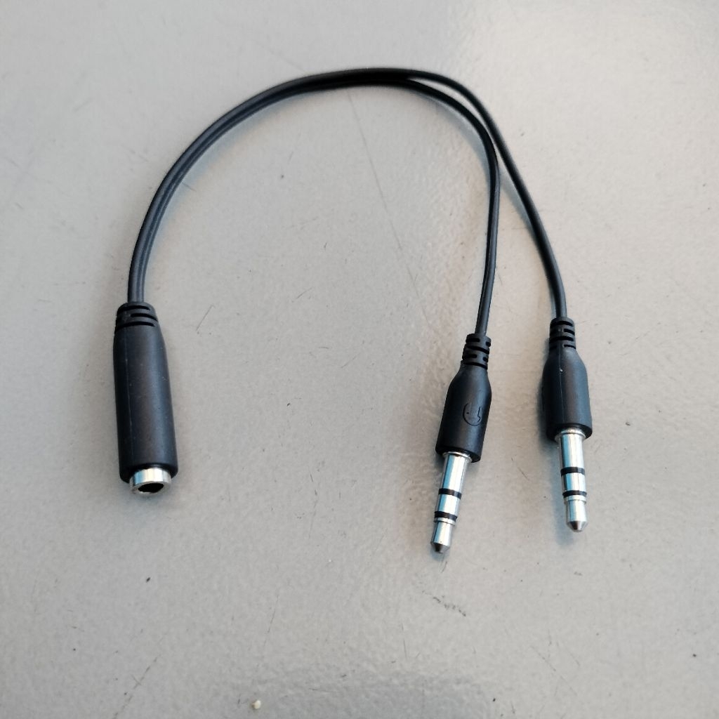 สายสัญญาณเสียง Mic Gaming Splitter สําหรับลําโพง PC แล็ปท็อป Handphone