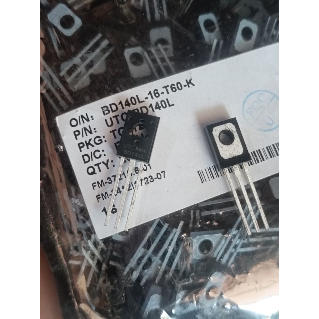 Bd 140 UTC ทรานซิสเตอร์เดิม bd140 utc (1 ชิ้น)