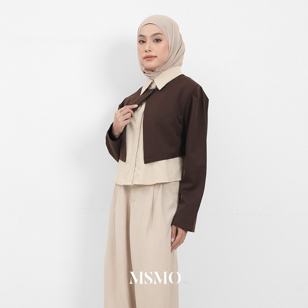 MSMO Credence Top in Beige Outer Set for Women One Set Official Buttons สีน้ําตาล