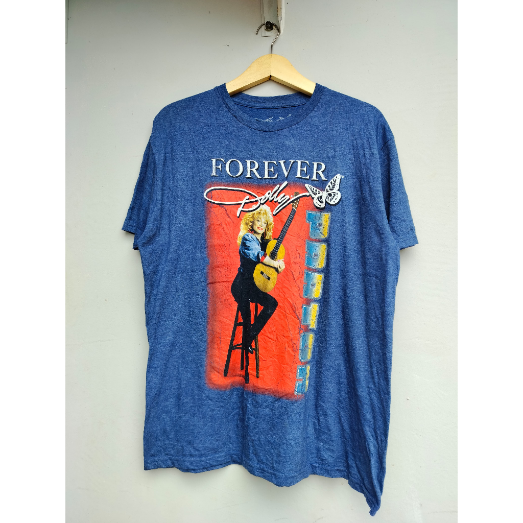 เสื้อยืด Singer Dolly Parton Forever Dolly Parton ไซส์ L (P71Cm x W56Cm) สีฟ้า