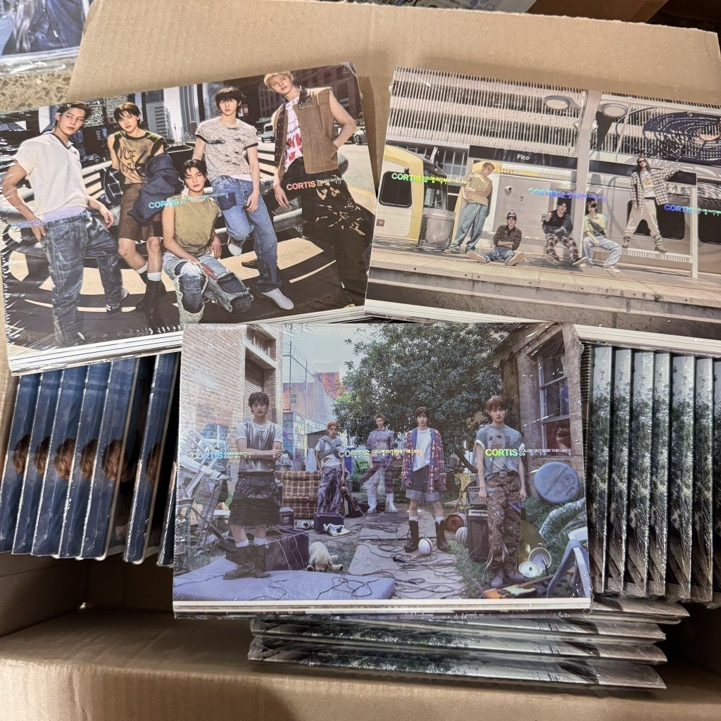 [READY] CORTIS ALBUM สี EPISODE 1ST OUTSIDE THE LINE PHOTOBOOK VER SEALED อย่างเป็นทางการ