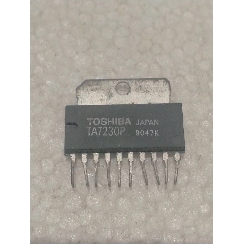 TA7230P TOSHIBA Japan Dual Audio Power Amplifier SIP 10P
